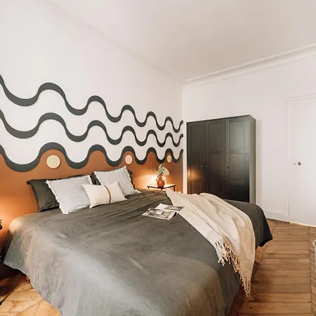 Apartment Turyol - 4 A Bonne-nouvelle